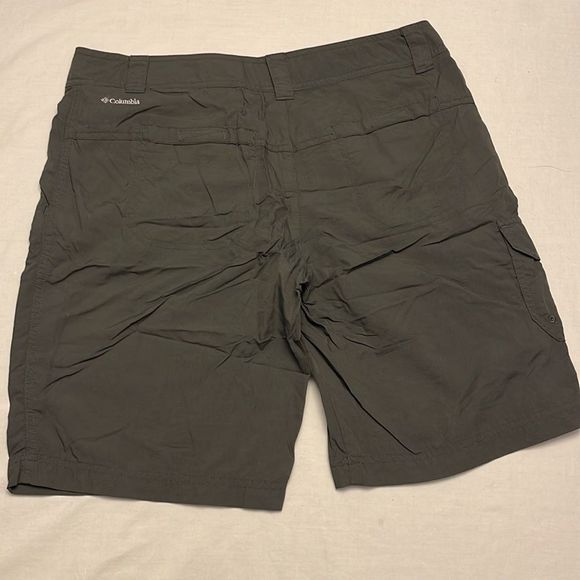 Columbia charcoal grey shorts size 8 - Picture 5 of 6